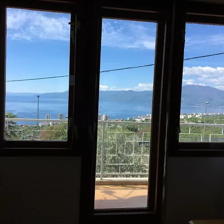 Apartman Little Olive Rijeka